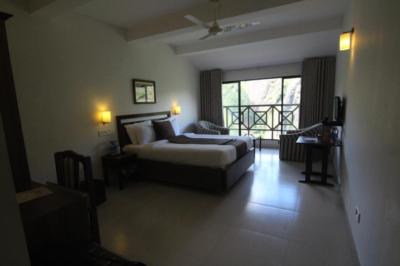 Abad Copper Castle Resort Munnar Exteriör bild