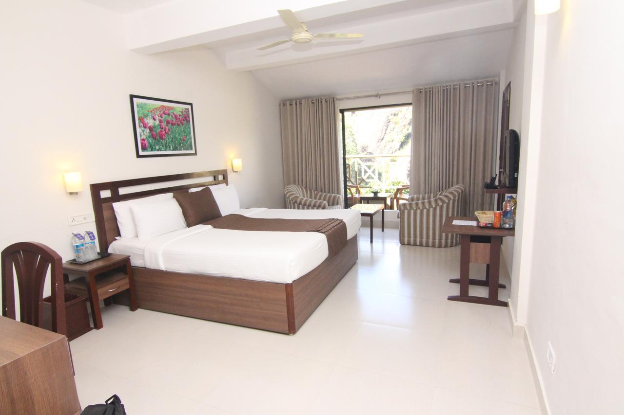 Abad Copper Castle Resort Munnar Exteriör bild