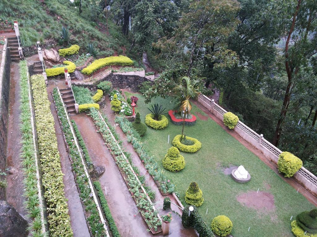 Abad Copper Castle Resort Munnar Exteriör bild